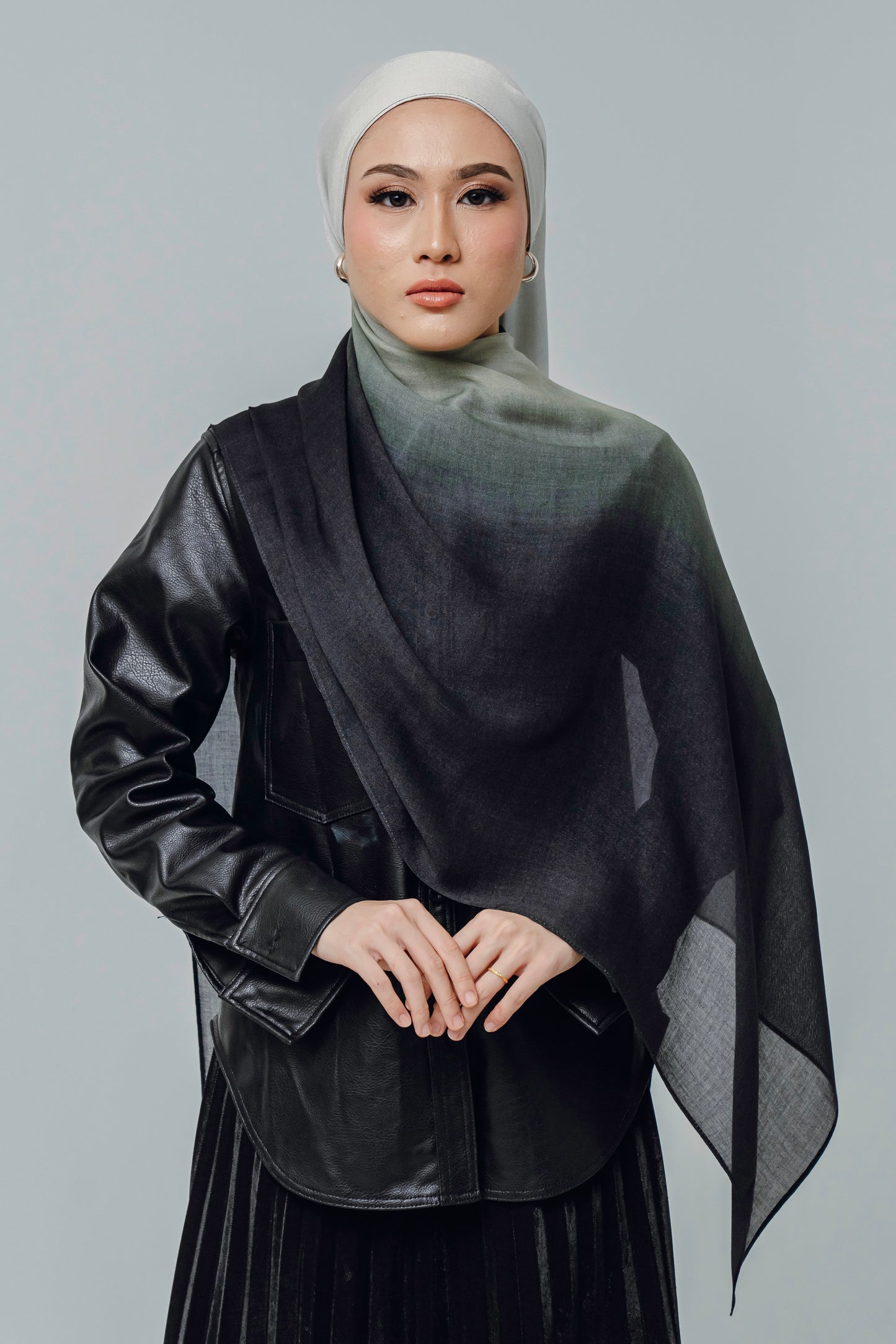 Ombre Black